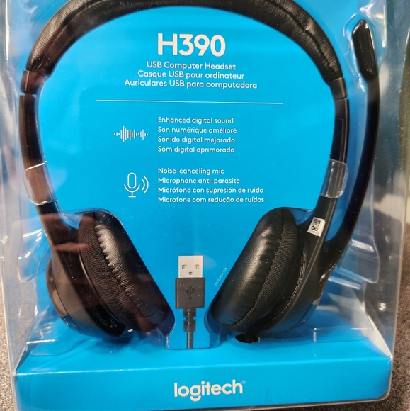 Headset - Picture 1 of 1